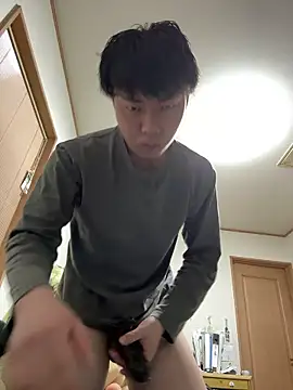 Snapshot of hibi0875 chatting on 03/20/26, 12:43 hibi0875 online show from 03/20/26, 12:43