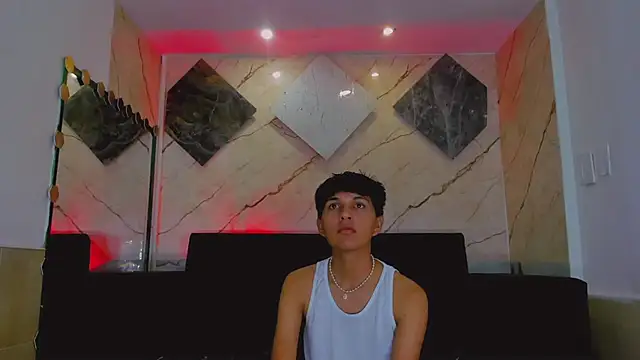 Snapshot of Isaak_26 chatting on 02/17/26, 07:31 Isaak 26 online show from 02/17/26, 07:31