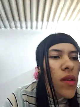 Alannys19 online show from 02/19/26, 03:57