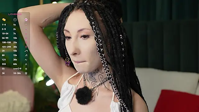 roxy morrison x online show from 03/19/26, 05:39