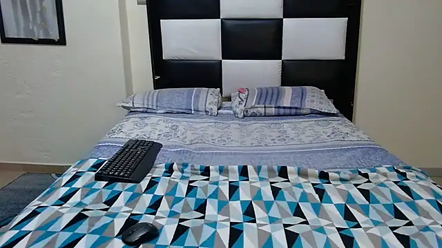 VeronaDimexx online show from 03/26/26, 09:42