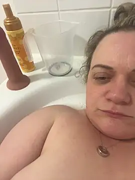 Piper Milf 36 online show from 03/08/26, 08:01