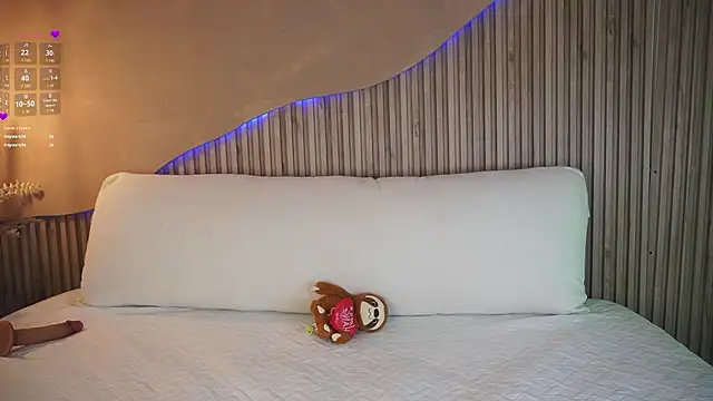 CanelaHotx online show from 02/28/26, 07:15