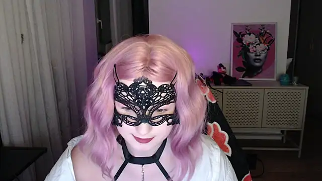 Snapshot of LunaXcherry chatting on 02/24/26, 07:12 LunaXcherry online show from 02/24/26, 07:12