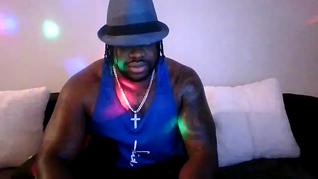 Snapshot of darkstallion7 chatting on 02/15/26, 03:47 darkstallion7 online show from 02/15/26, 03:47