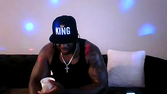 Snapshot of darkstallion7 chatting on 02/23/26, 04:32 darkstallion7 online show from 02/23/26, 04:32