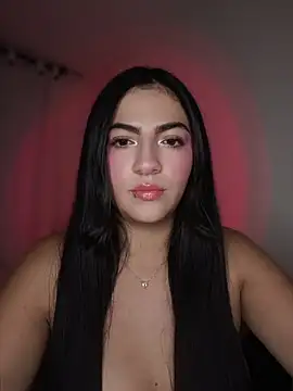 Alessia fiore333 online show from 05/07/26, 01:33