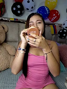 Snapshot of JuliettaArlet chatting on 06/16/26, 11:13 JuliettaArlet online show from 06/16/26, 11:13