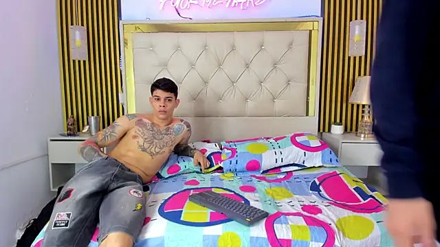 Adventurous Boys online show from 04/04/26, 06:05