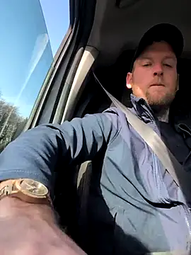 dave32000 online show from 02/17/26, 11:07