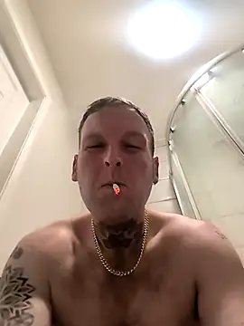 dave32000 online show from 02/18/26, 12:39