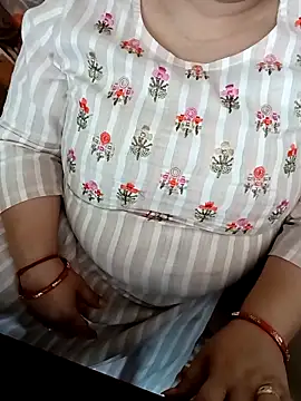 Simran 008 online show from 04/08/26, 06:13