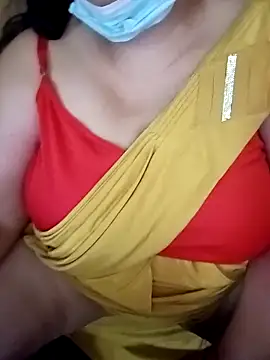 Snapshot of Simran_008 chatting on 04/20/26, 10:51 Simran 008 online show from 04/20/26, 10:51