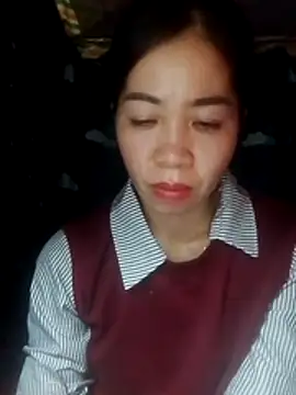 Snapshot of -Lundy- chatting on 02/25/26, 04:22 -Lundy- online show from 02/25/26, 04:22