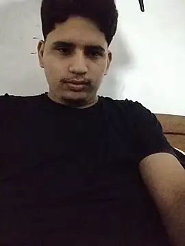 Snapshot of Rodri1k chatting on 05/25/26, 03:34 Rodri1k online show from 05/25/26, 03:34