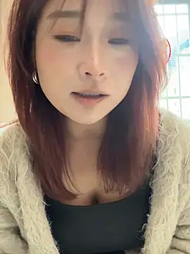 Snapshot of A-cola chatting on 02/20/26, 07:10 A-cola online show from 02/20/26, 07:10