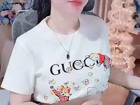 Snapshot of Agnelyn___ chatting on 07/06/26, 11:40 Agnelyn online show from 07/06/26, 11:40