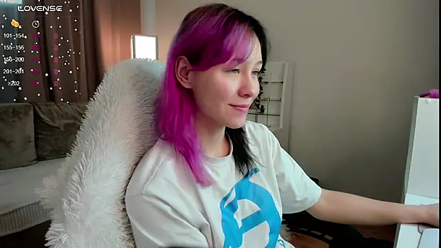 EmilyTrase online show from 07/04/26, 01:12