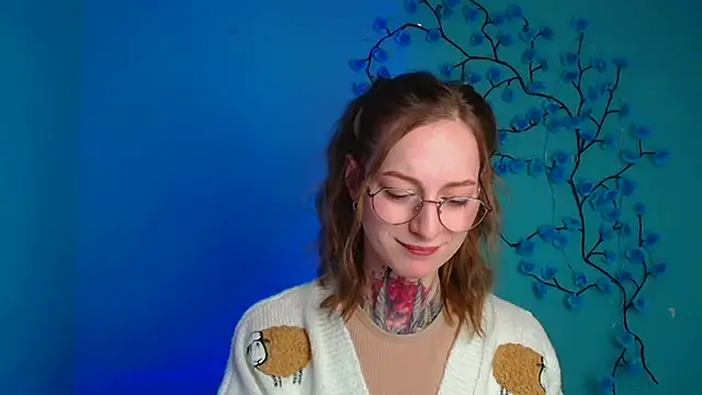 Esmi Winter online show from 03/10/26, 06:29