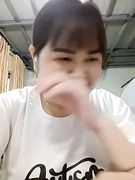 Kee-kimlee online show from 03/18/26, 05:43