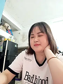 Kee-kimlee online show from 04/12/26, 02:44