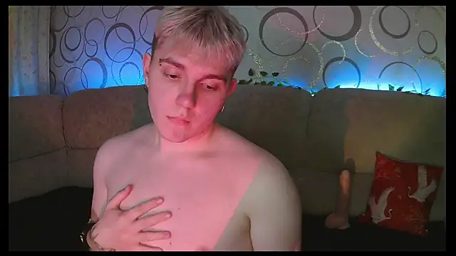 Snapshot of heatctrl chatting on 02/28/26, 05:25 heatctrl online show from 02/28/26, 05:25