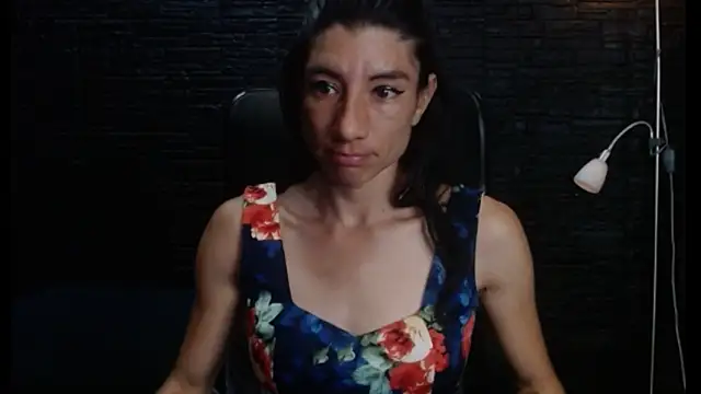 Snapshot of BrendaaCruz chatting on 02/17/26, 12:01 BrendaaCruz online show from 02/17/26, 12:01