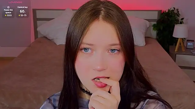 MmollyMay online show from 03/22/26, 10:29