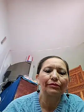 Alexamontiel  online show from 04/10/26, 03:06