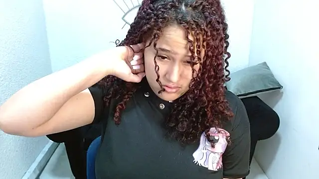 leilanewgirl online show from 02/25/26, 01:10