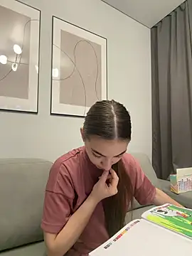  Patricia P online show from 04/15/26, 04:52