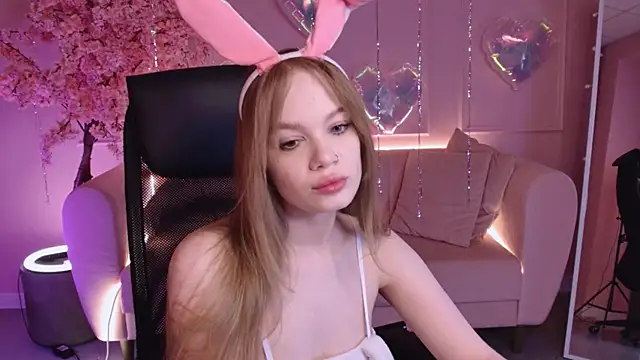 Snapshot of AmyNox chatting on 02/23/26, 05:05 AmyNox online show from 02/23/26, 05:05