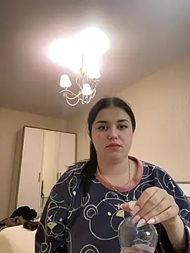 MilaKis online show from 02/18/26, 07:10