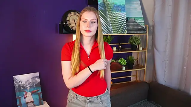 Snapshot of CharityKhamo chatting on 02/15/26, 07:51 CharityKhamo online show from 02/15/26, 07:51