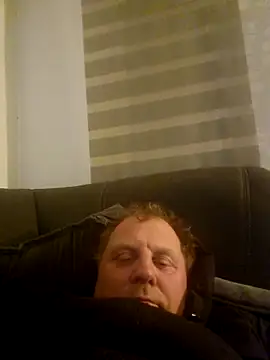 Demik71 online show from 02/20/26, 07:25