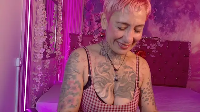 Everlyn sexx online show from 02/16/26, 11:50