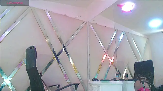 Snapshot of TifannyAmateur chatting on 02/14/26, 07:21 TifannyAmateur online show from 02/14/26, 07:21