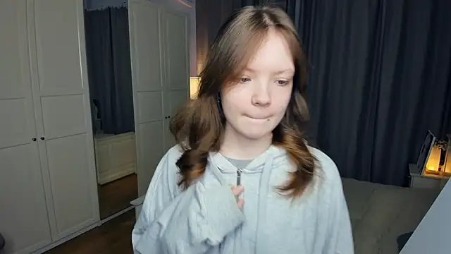 LavenderMitten online show from 03/05/26, 05:36