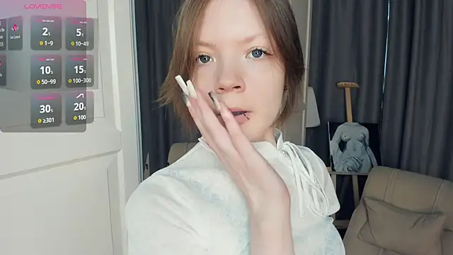 LavenderMitten online show from 05/15/26, 05:47