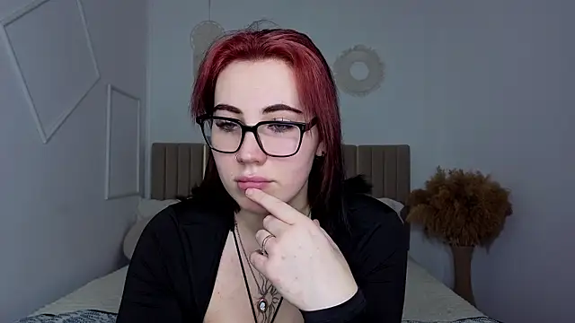 Snapshot of Kittycat_meooow chatting on 02/13/26, 11:12 Kittycat meooow online show from 02/13/26, 11:12