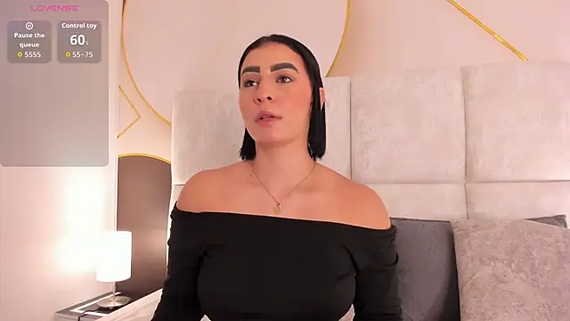 caroo giraldo   online show from 03/31/26, 11:32