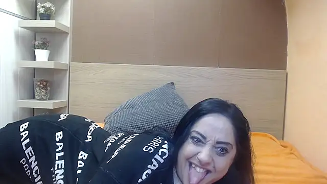 Snapshot of PinkyTwerkyX chatting on 02/09/25, 04:36 PinkyTwerkyX online show from 02/09/25, 04:36