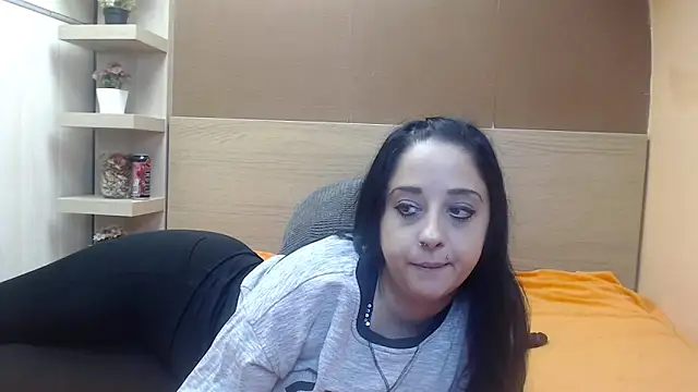 Snapshot of PinkyTwerkyX chatting on 02/17/25, 03:09 PinkyTwerkyX online show from 02/17/25, 03:09