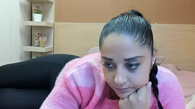 Snapshot of PinkyTwerkyX chatting on 10/09/25, 01:09 PinkyTwerkyX online show from 10/09/25, 01:09