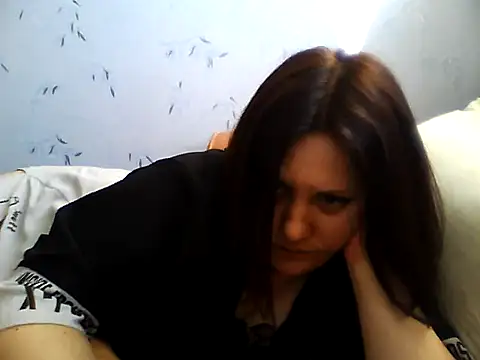 Snapshot of LockyCharm111 chatting on 04/04/26, 03:09 LockyCharm111 online show from 04/04/26, 03:09
