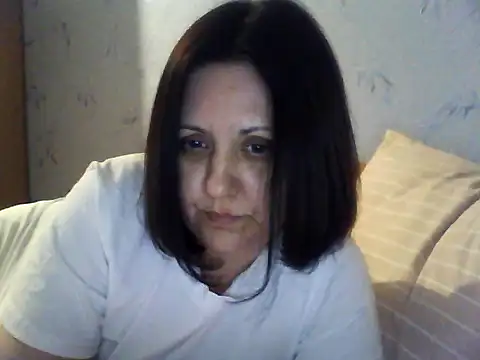Snapshot of LockyCharm111 chatting on 04/05/26, 07:55 LockyCharm111 online show from 04/05/26, 07:55