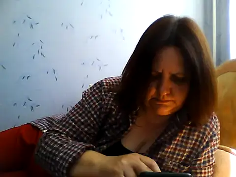Snapshot of LockyCharm111 chatting on 04/26/26, 10:02 LockyCharm111 online show from 04/26/26, 10:02