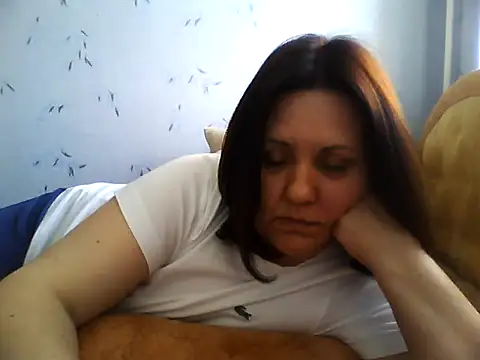 Snapshot of LockyCharm111 chatting on 05/04/26, 03:19 LockyCharm111 online show from 05/04/26, 03:19
