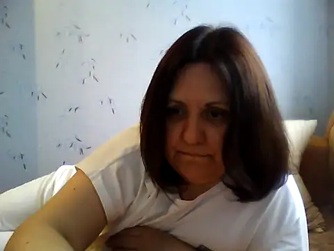 Snapshot of LockyCharm111 chatting on 05/09/26, 03:39 LockyCharm111 online show from 05/09/26, 03:39