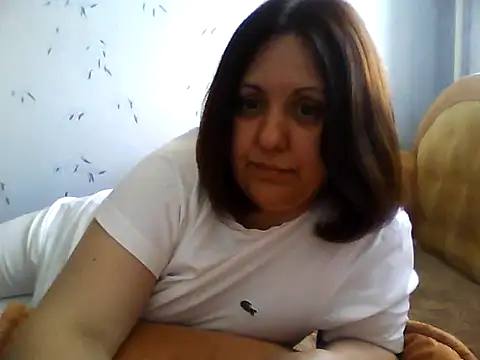 Snapshot of LockyCharm111 chatting on 06/01/26, 03:36 LockyCharm111 online show from 06/01/26, 03:36